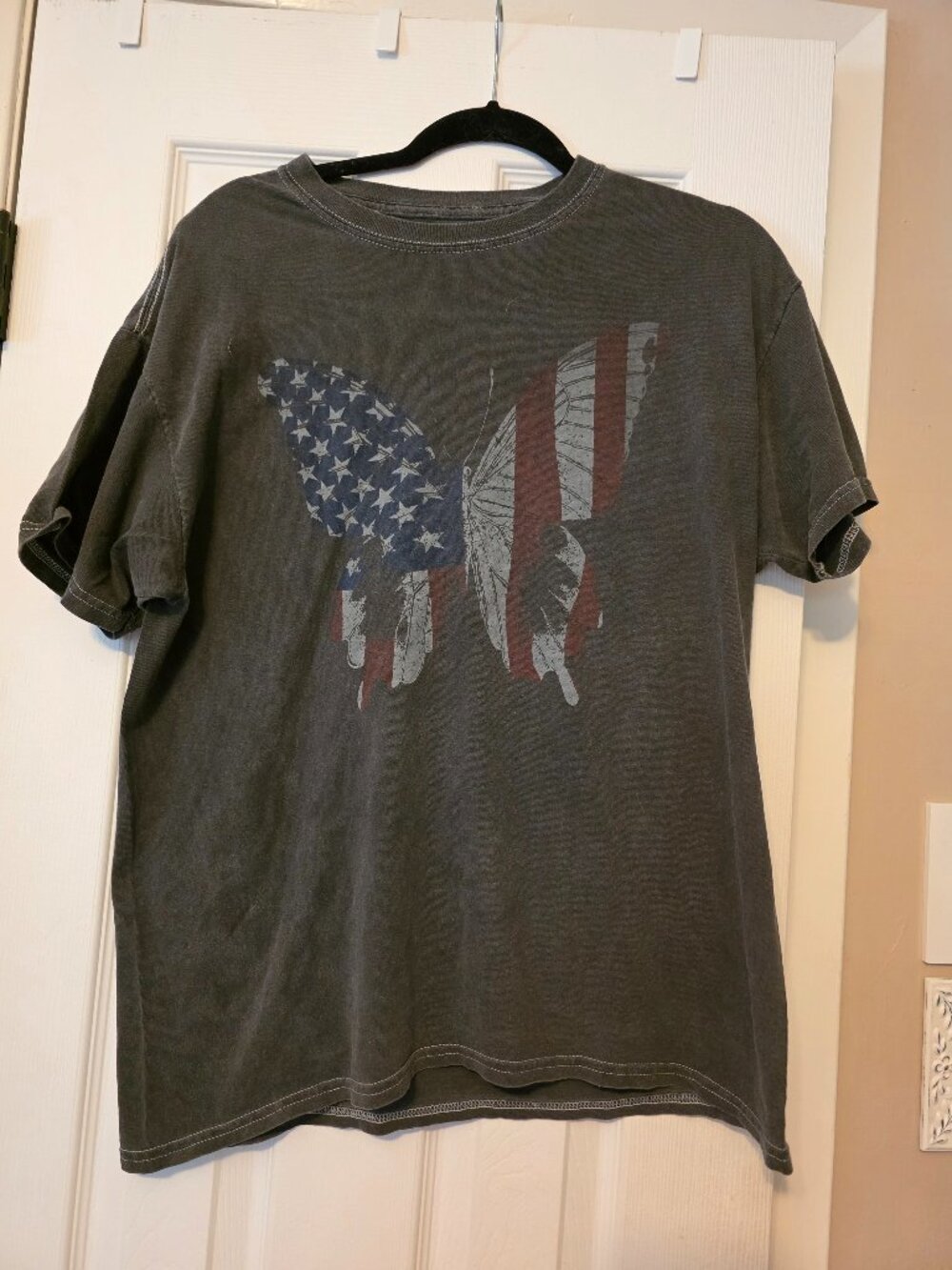 Full Tilt Distressed American flag butterfly Shirt